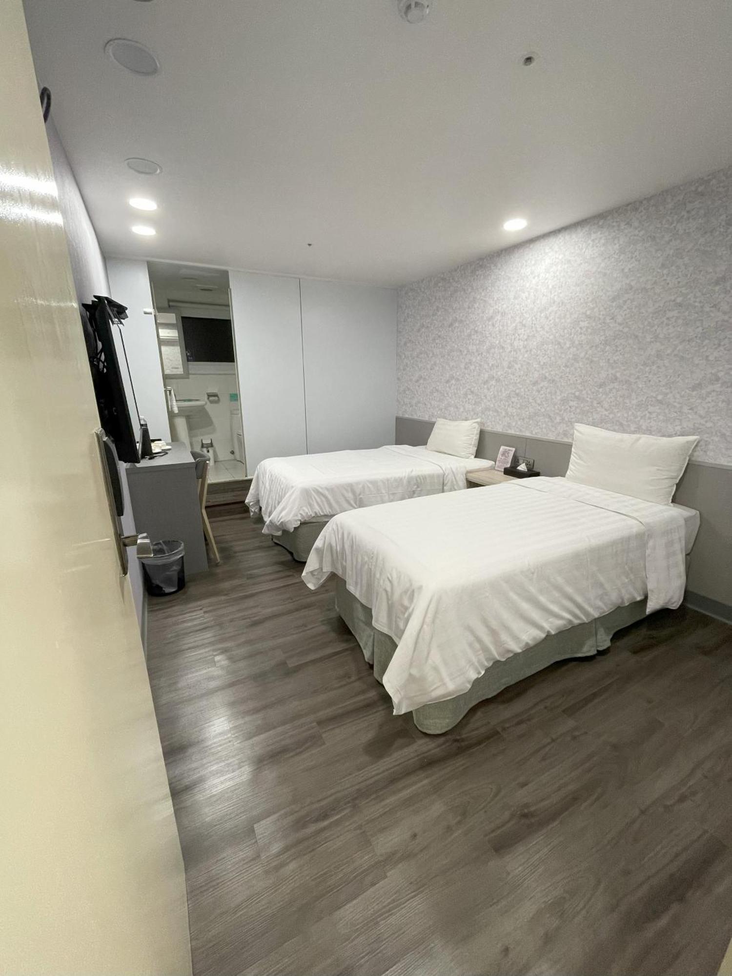 歐法行旅 O Fun Hotel Taipeh Exterior foto