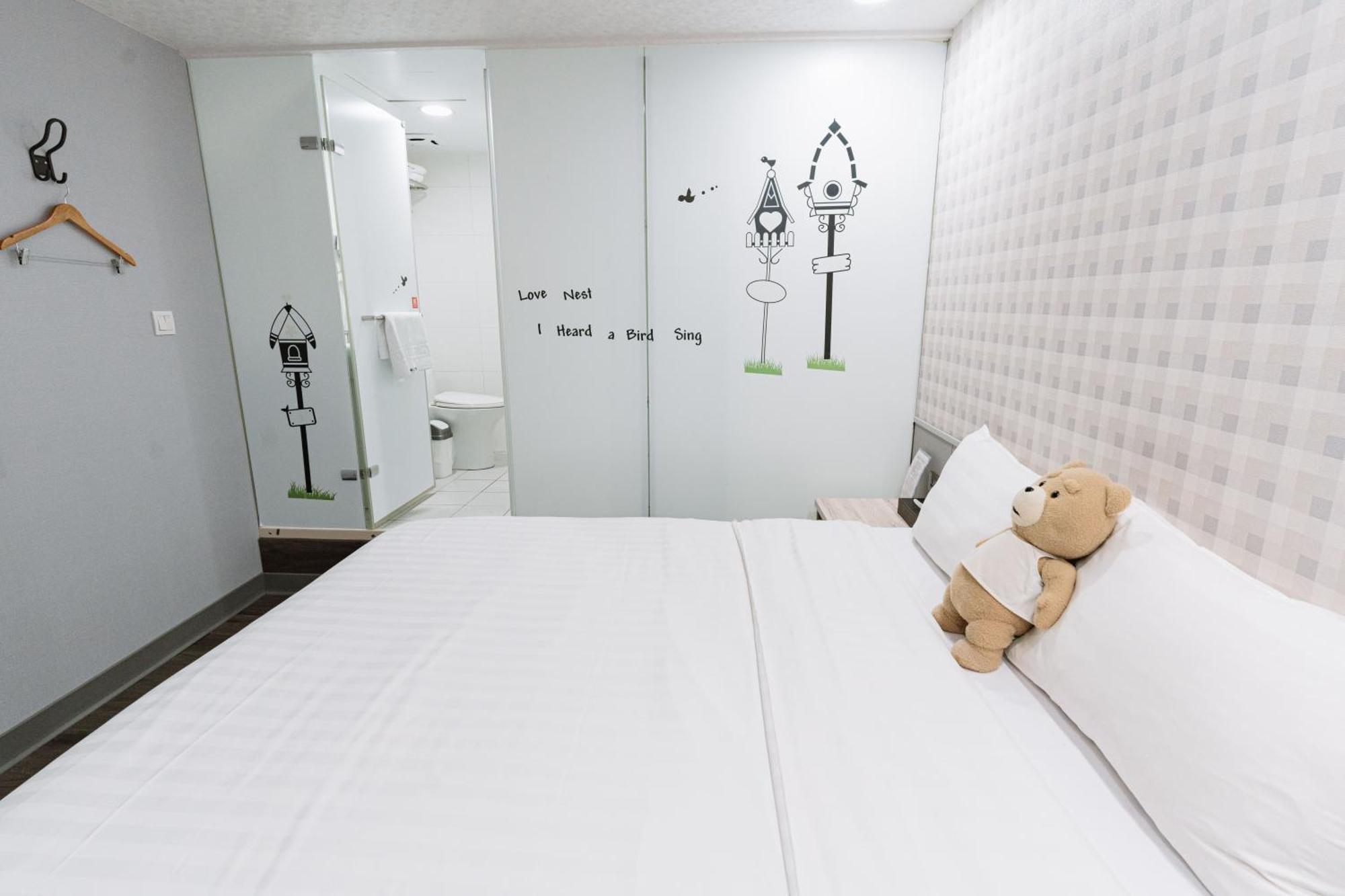 歐法行旅 O Fun Hotel Taipeh Exterior foto