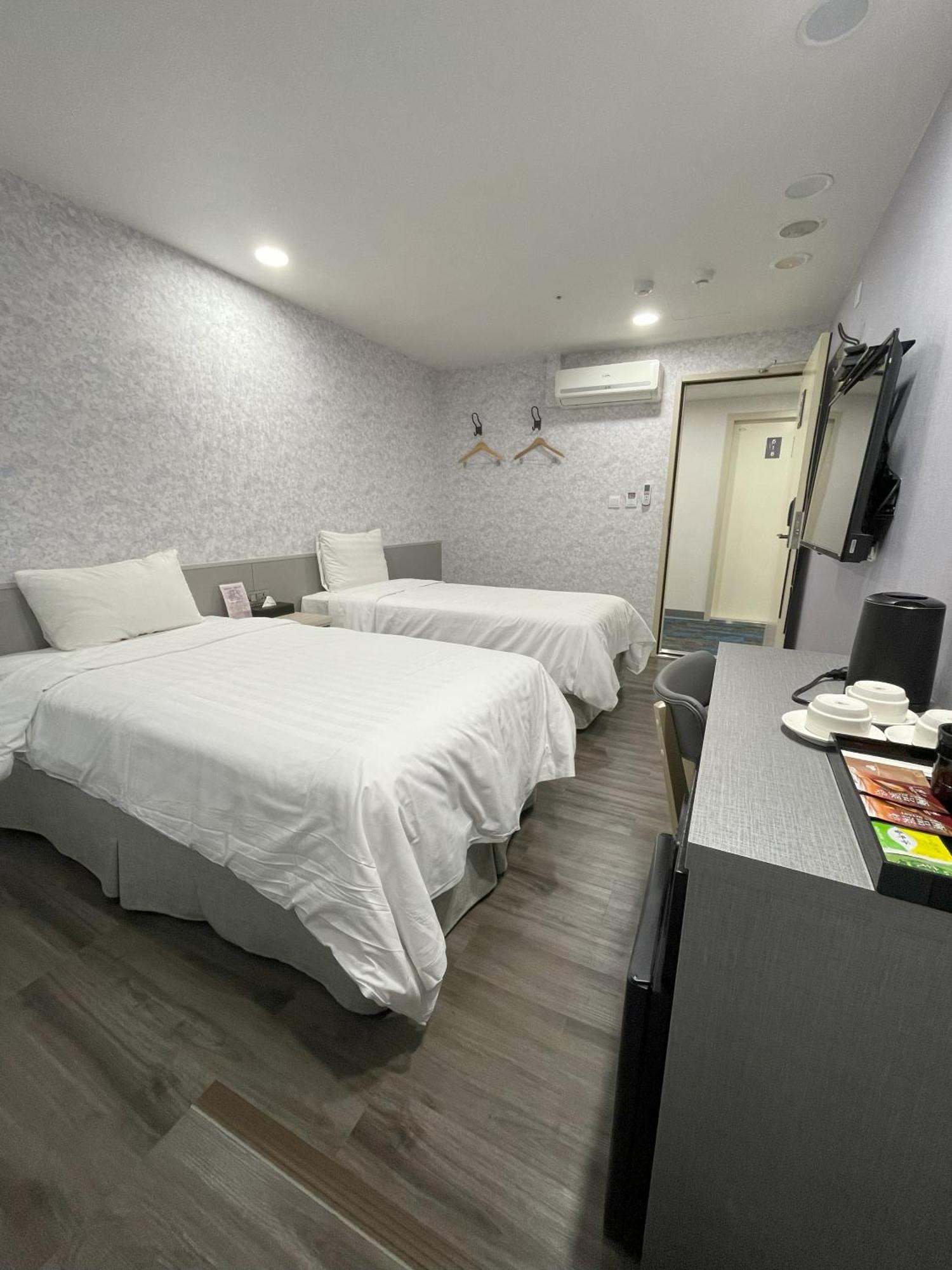 歐法行旅 O Fun Hotel Taipeh Exterior foto